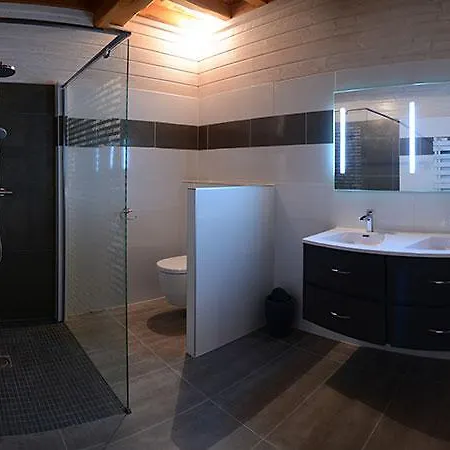 Domaine Du Mont Monnet - D'hotes & Bed & Breakfast