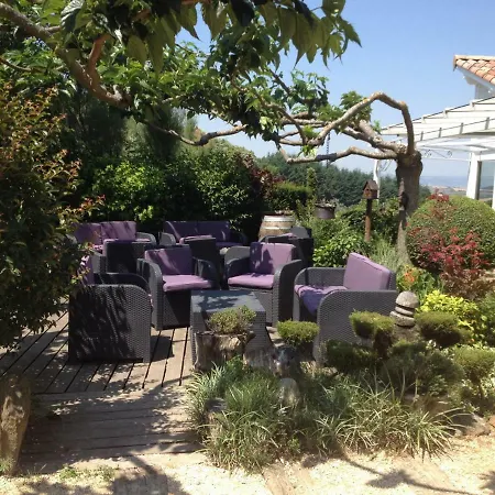 Domaine Du Mont Monnet - D'hotes & Bed & Breakfast