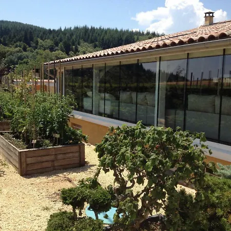 Bed & Breakfast Domaine Du Mont Monnet - D'hotes & 4*