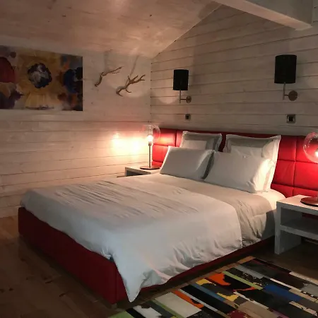 Panzió Domaine Du Mont Monnet - D'hotes & 4*