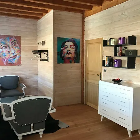 Bed and breakfast Domaine Du Mont Monnet - D'hotes &