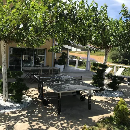 Domaine Du Mont Monnet - D'hotes & Bed & Breakfast Longes